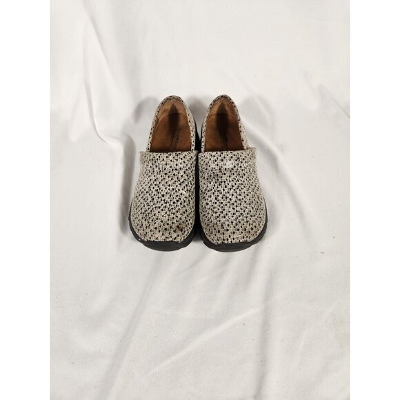 Nurse Mates Womens Libby Comfort Non-Slip Clog Pebble Whimsy Grunge 7M - Picture 8 of 11